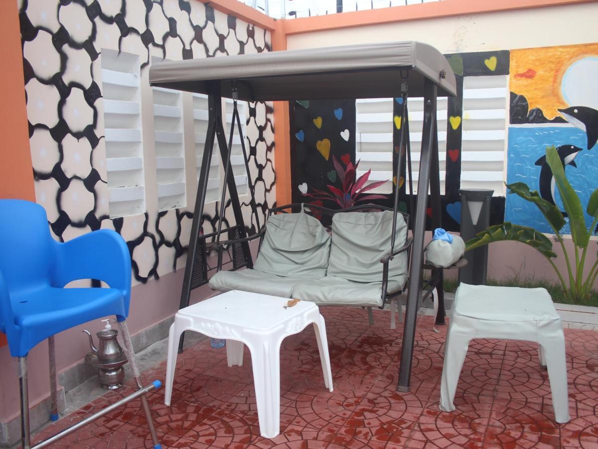 Jakicha Motel Νταρ ες Σαλάμ Εξωτερικό φωτογραφία