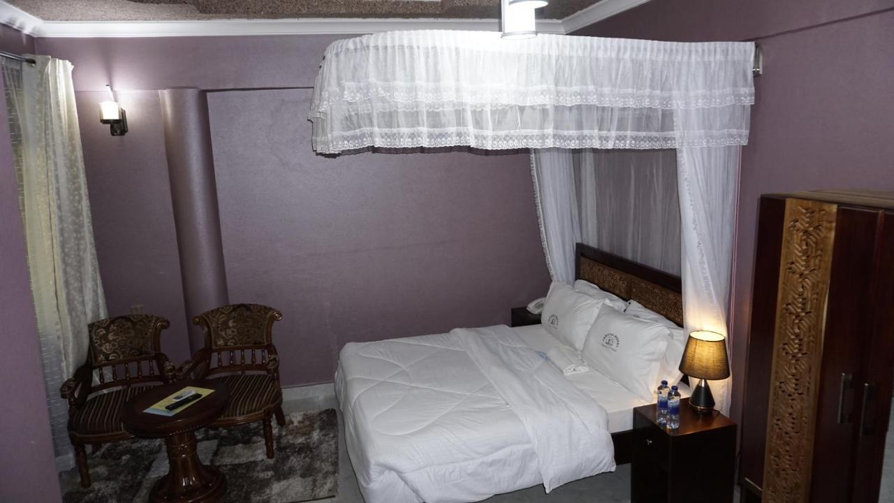 Jakicha Motel Νταρ ες Σαλάμ Εξωτερικό φωτογραφία