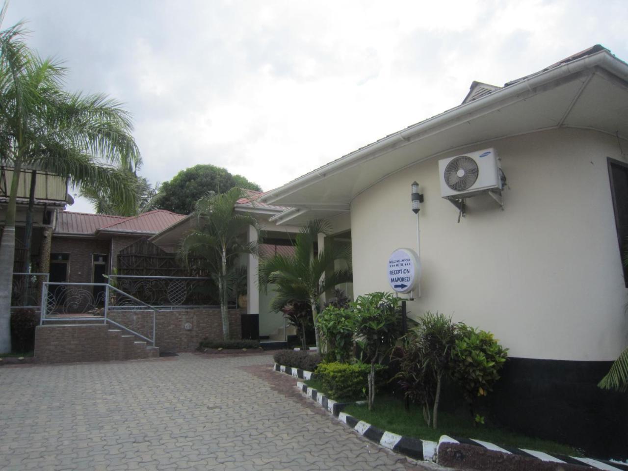 Jakicha Motel Νταρ ες Σαλάμ Εξωτερικό φωτογραφία